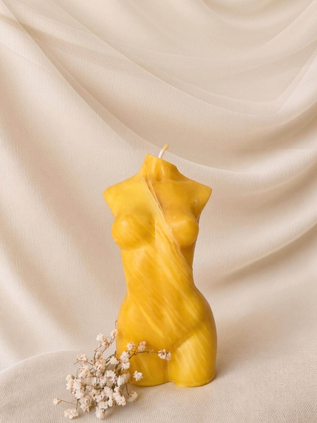 Austėja — beeswax cappings figure